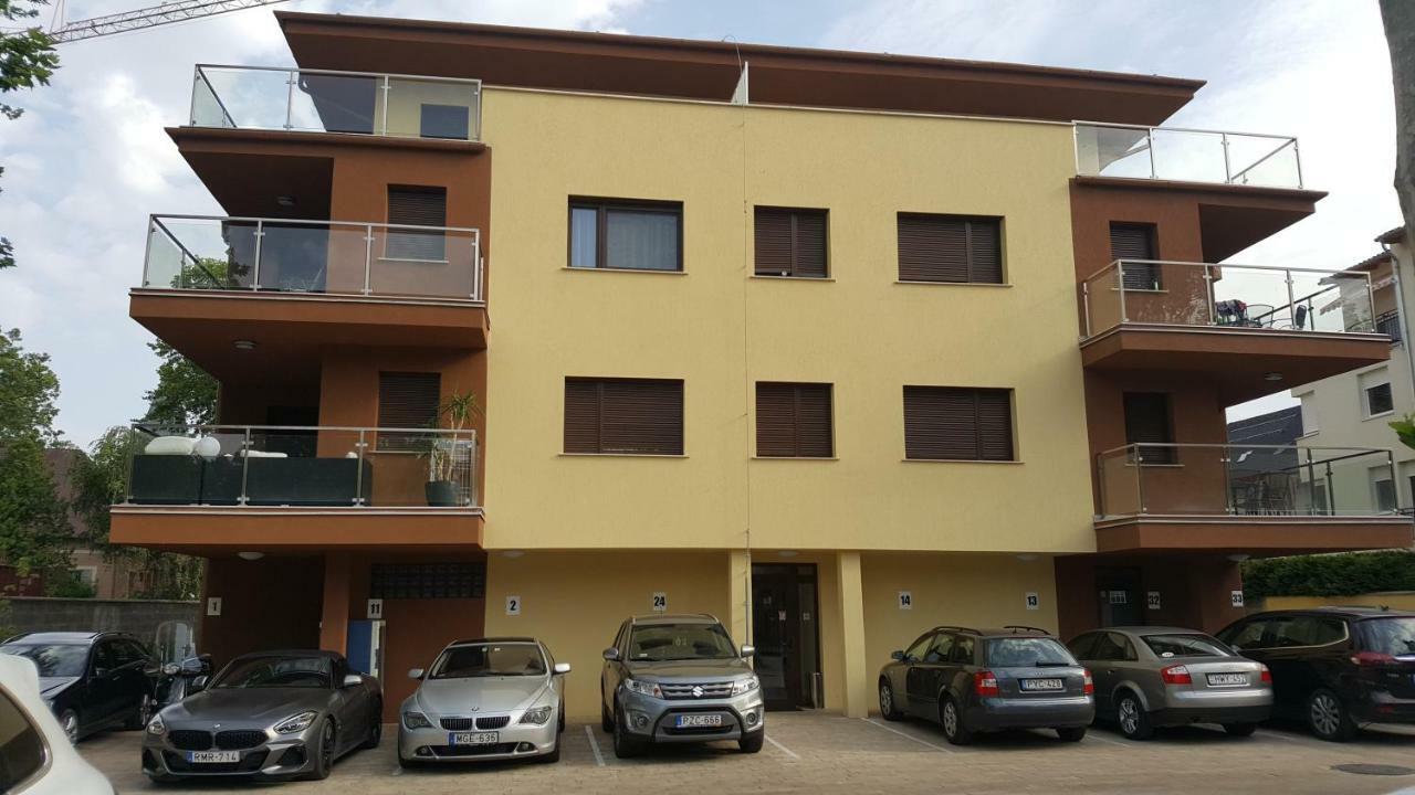 Balaton&Center Wellness Apartman Siofok Dış mekan fotoğraf